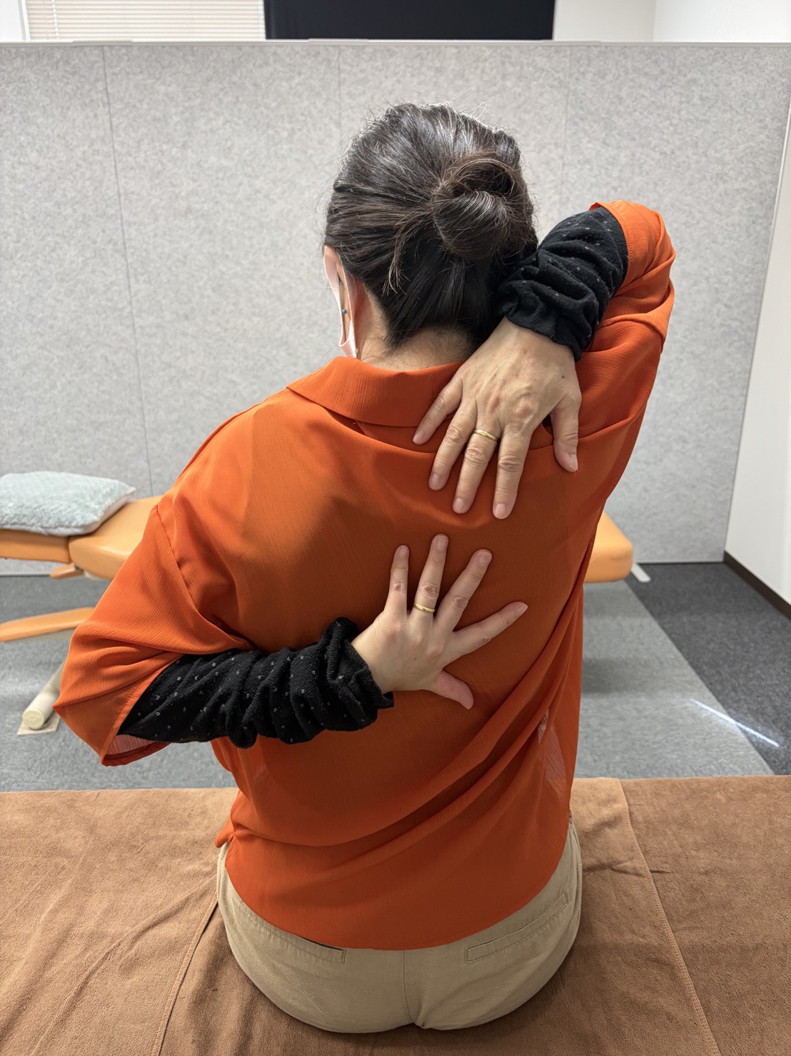 肩まわりの可動域の比較:施術前